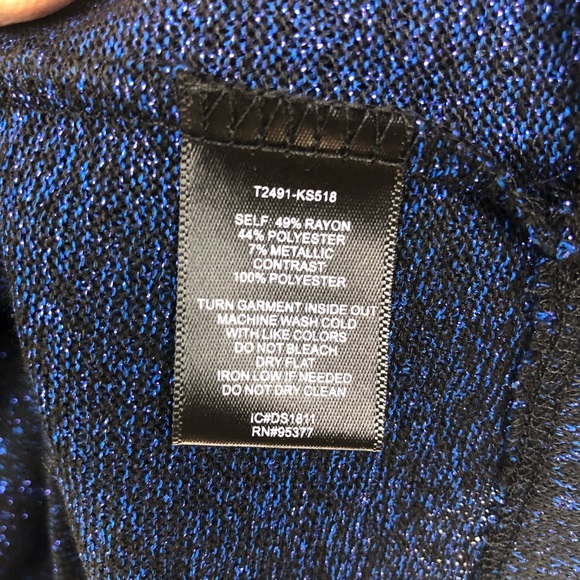 Sanctuary Sienna Blue Metallic Top NWT Size M - Picture 5 of 9